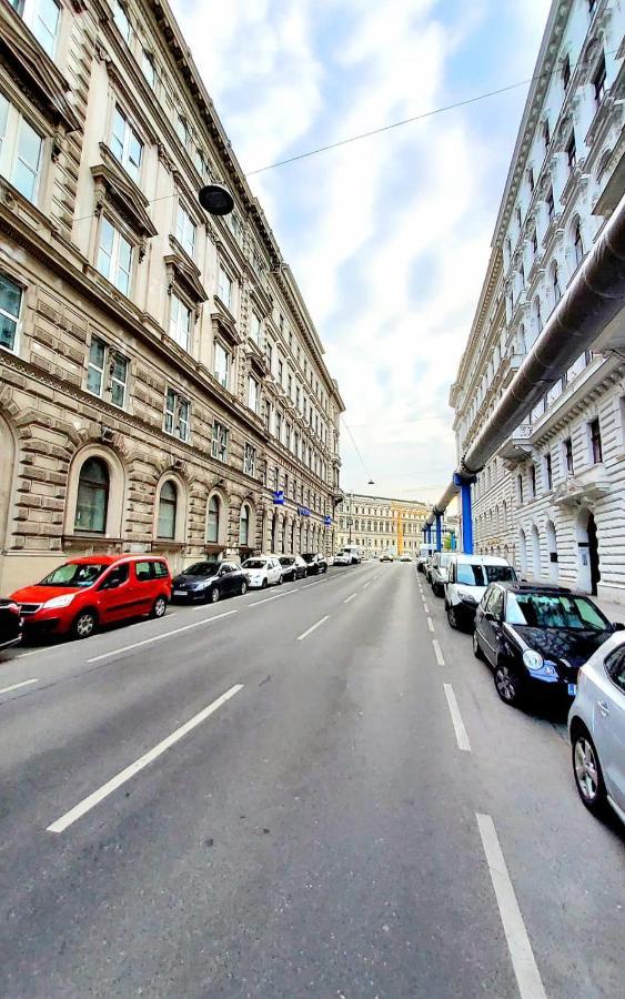 The Vast Core Vienna Exterior photo